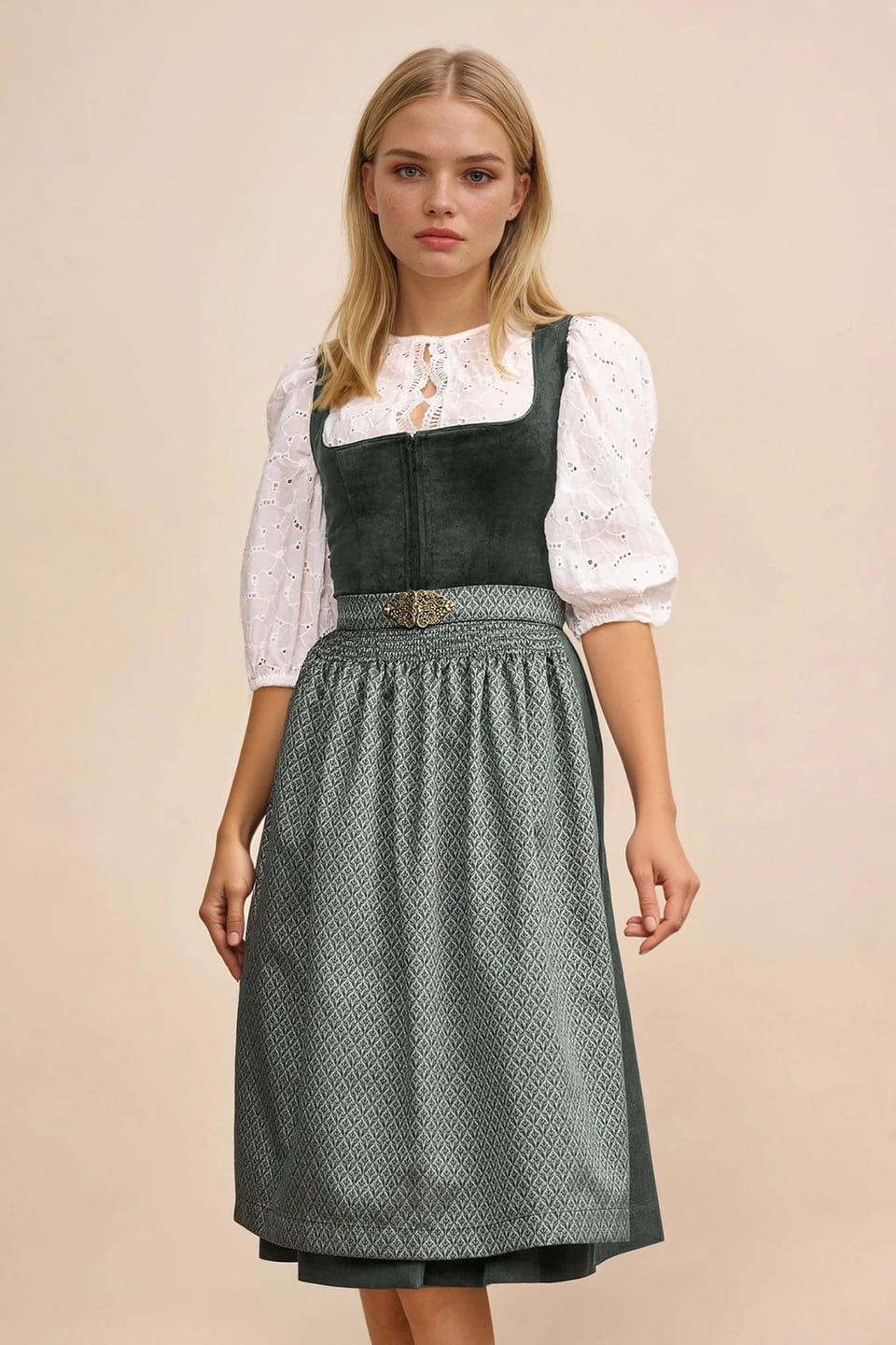 Dirndl Alisha (70cm)
