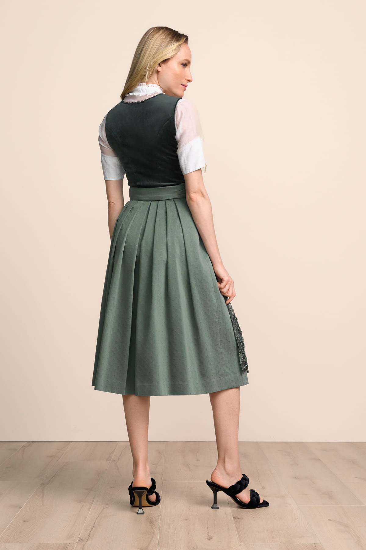 Dirndl Elira (70cm)