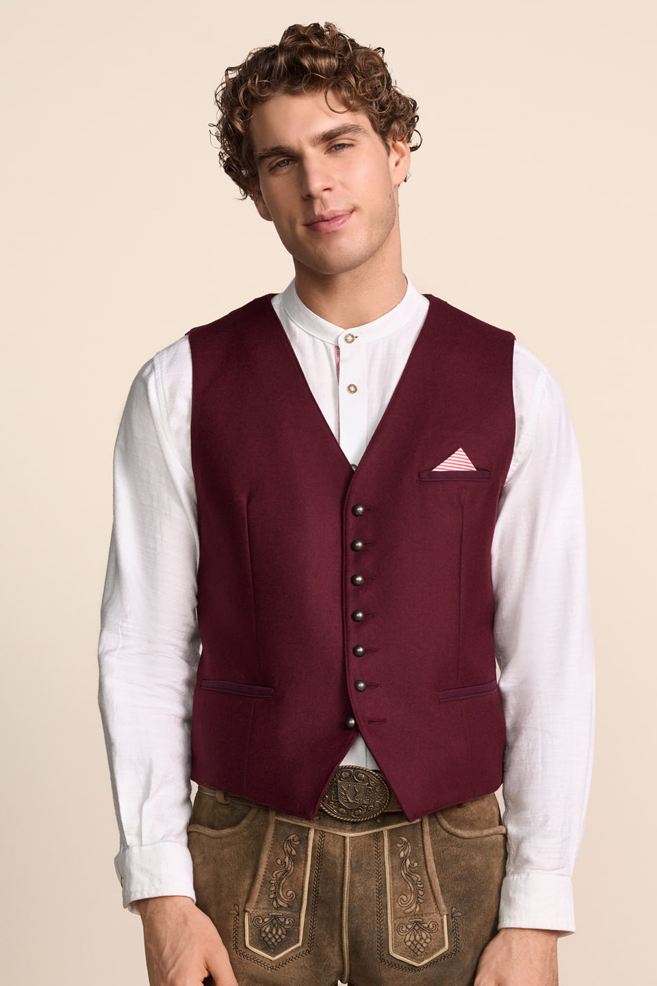 Trachten vest Stephan
