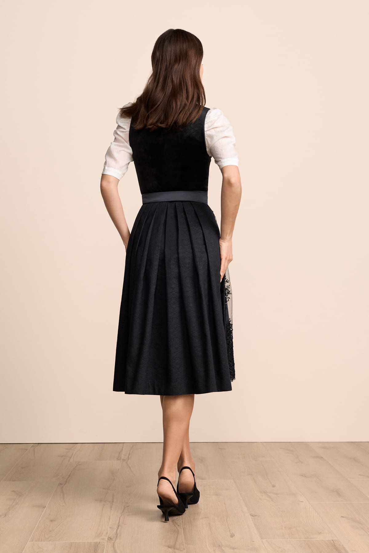 Dirndl Lora (70cm)