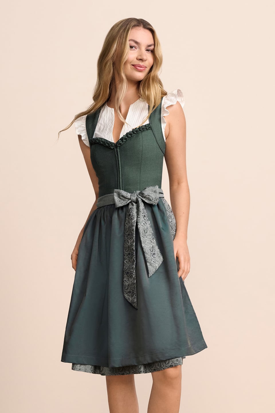 Dirndl Kaelina (60cm)