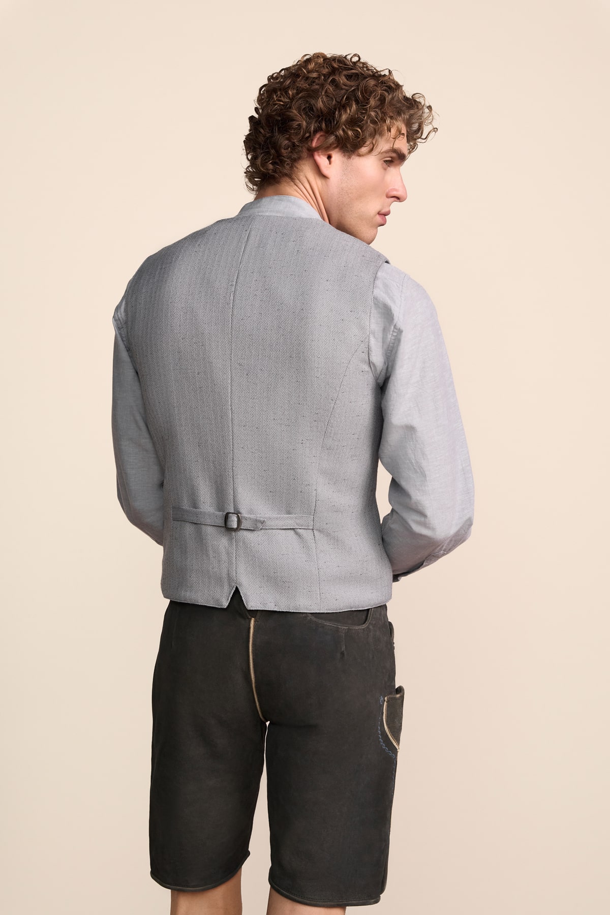 Trachten vest Micha