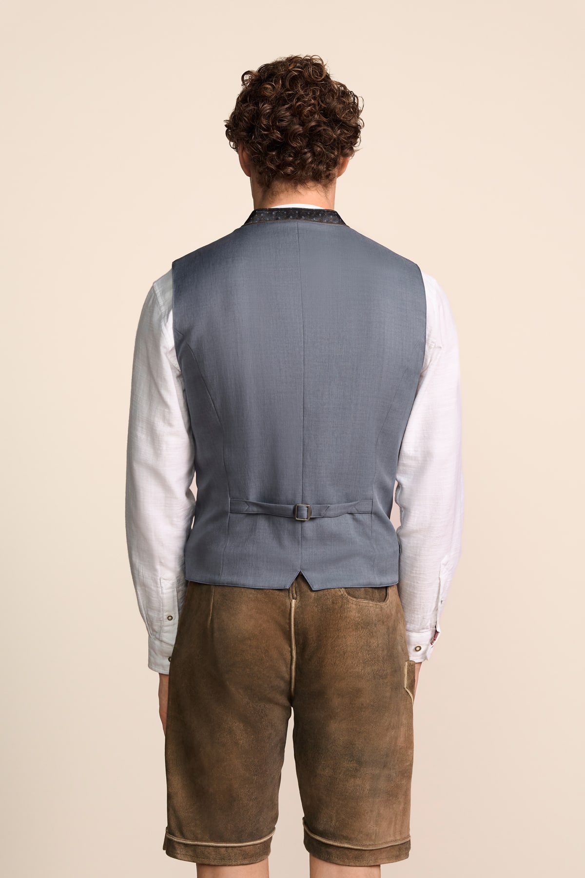 Trachten vest Finlo