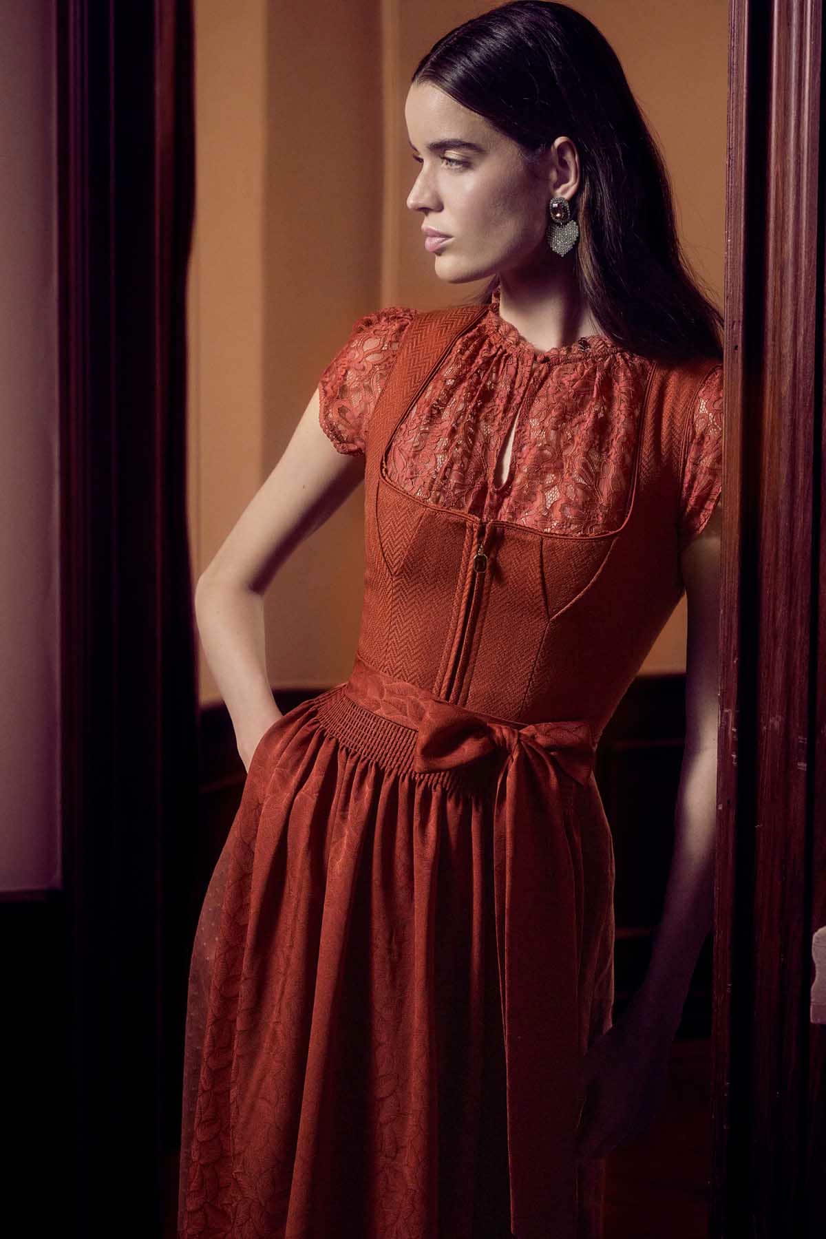 Dirndl Zanira (60cm)