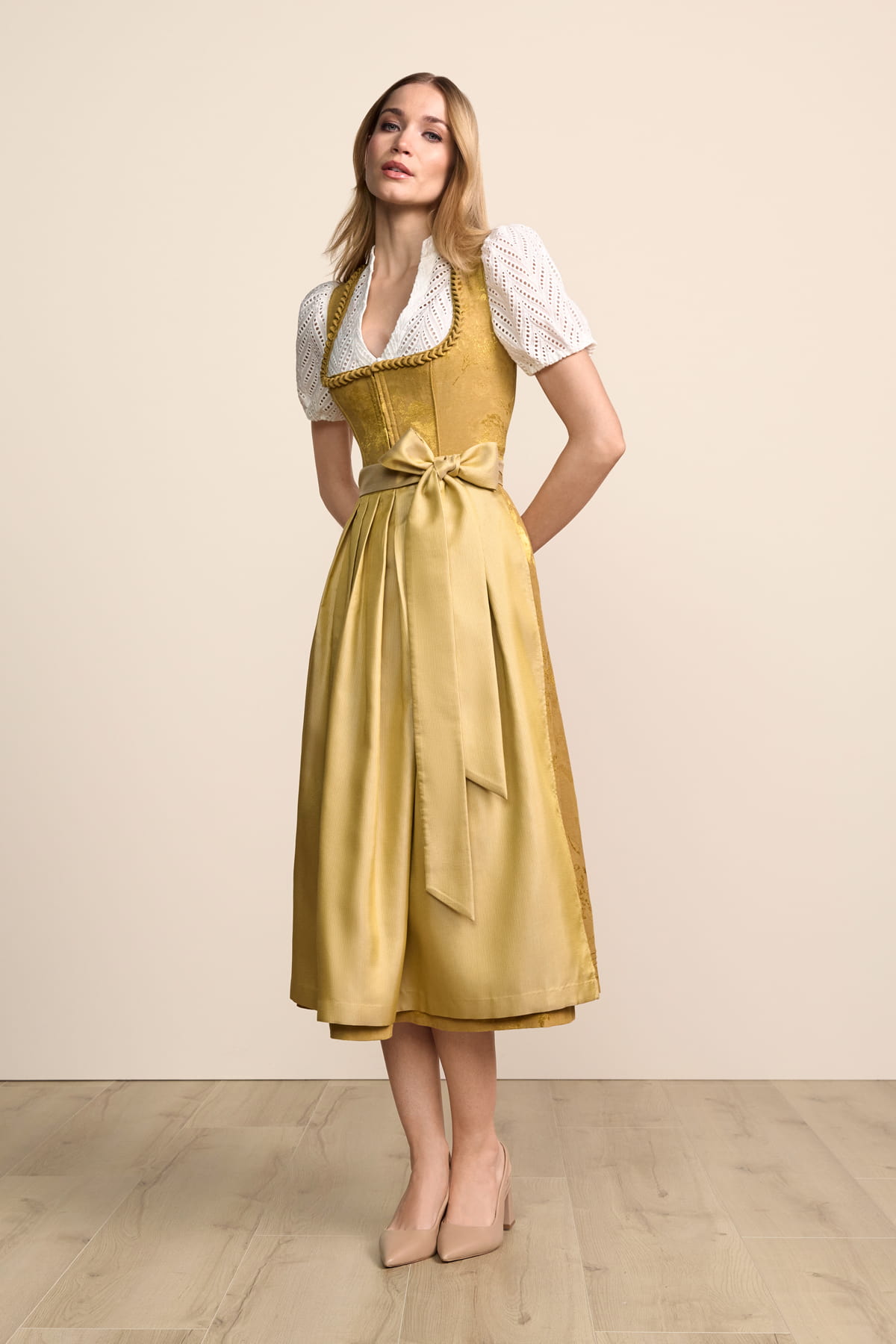 Dirndl Calyssia (80cm)