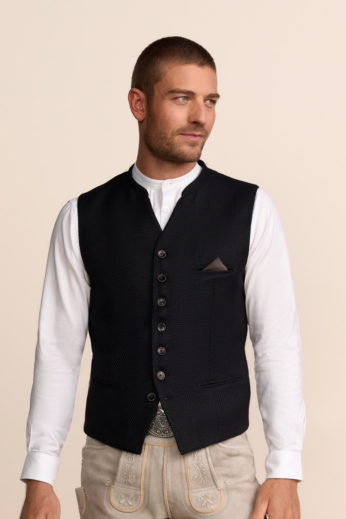 Trachten vest Enrico