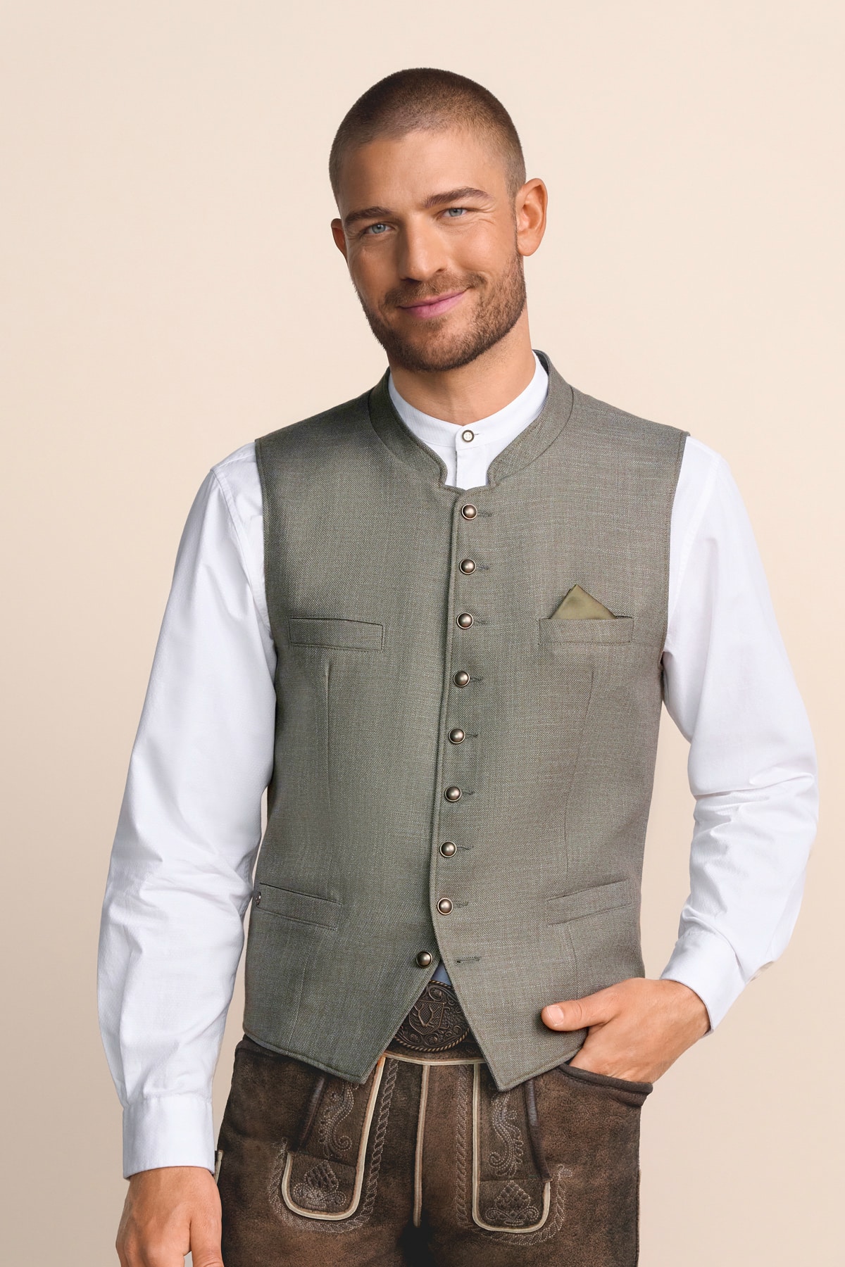 Trachten vest Delian