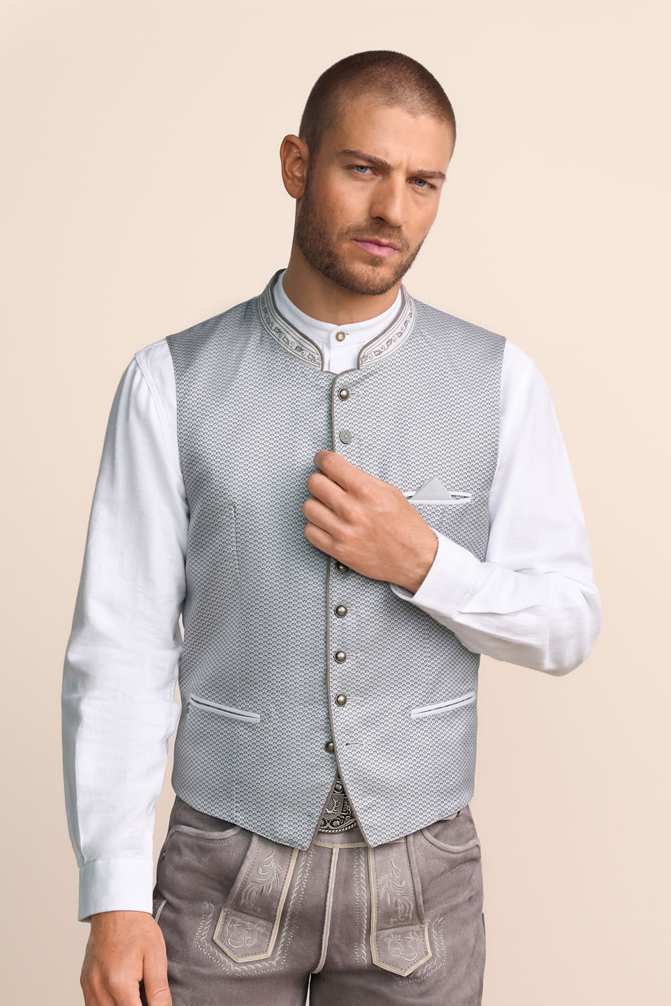 Trachten vest Alec
