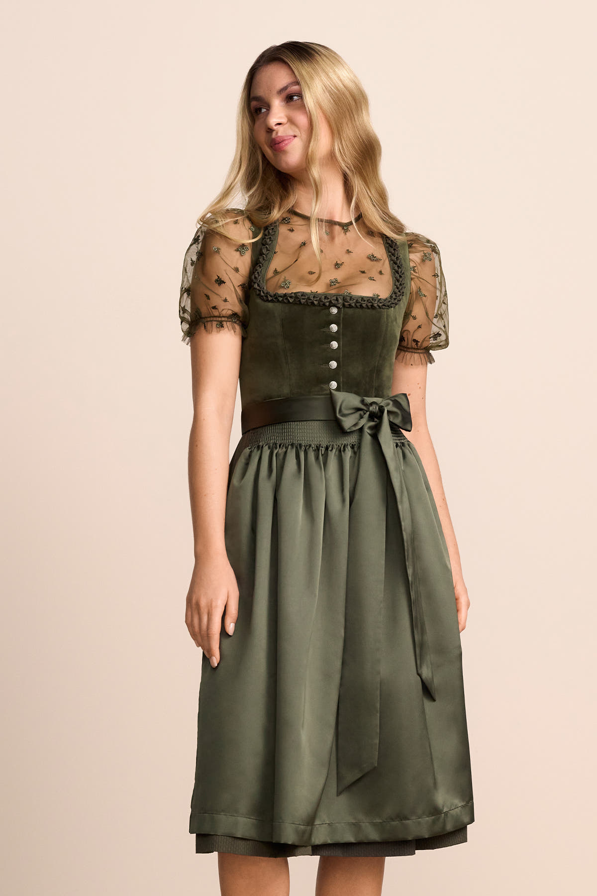 Dirndl Nyvella (70cm)