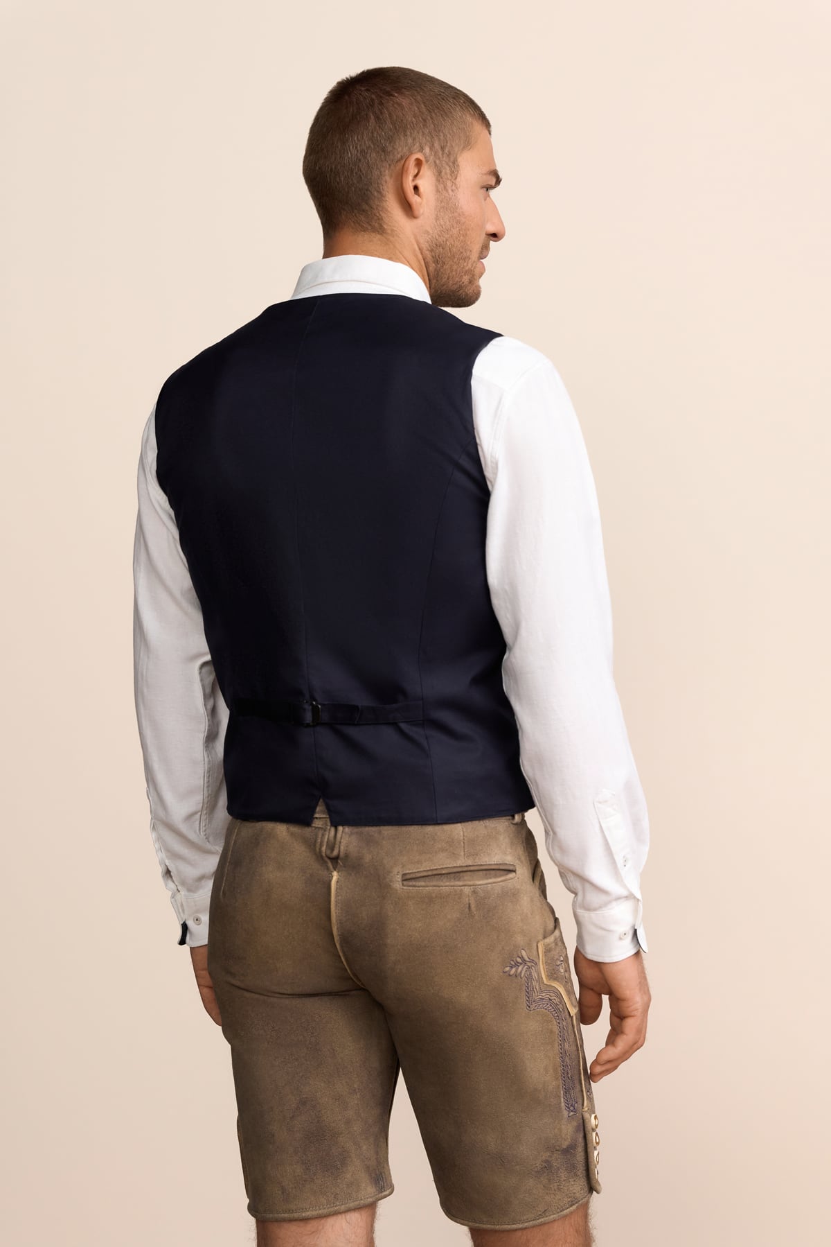 Trachten vest Eric