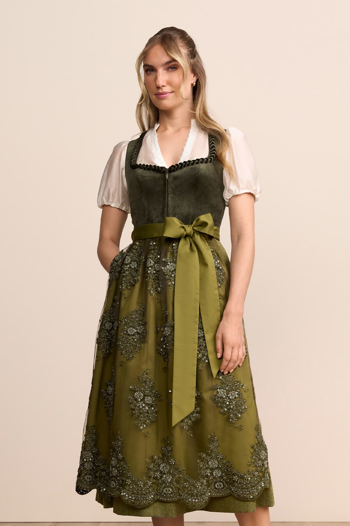 Dirndl Cassie (80cm)